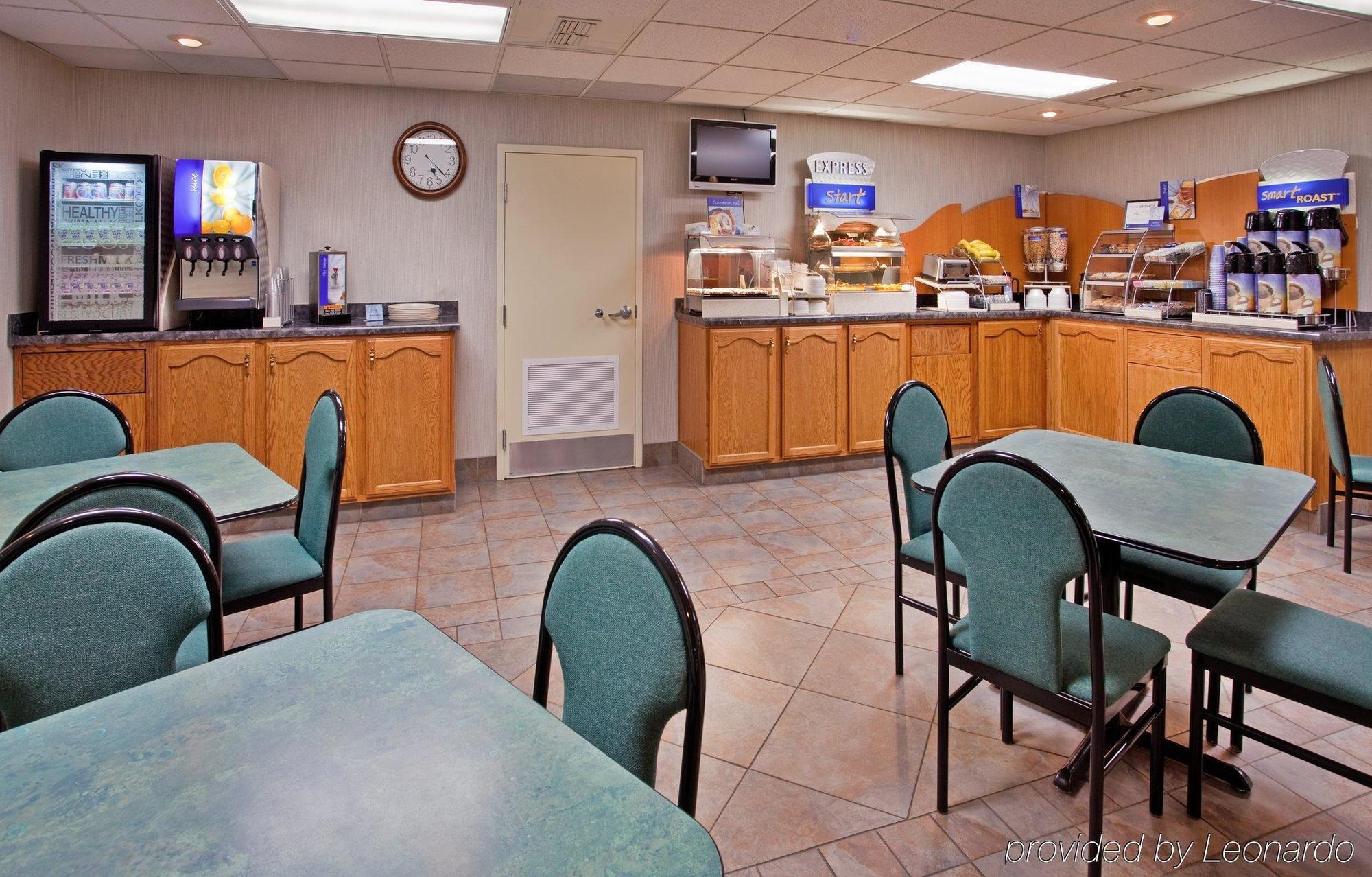 Baymont By Wyndham West Plains Hotel Restaurant billede